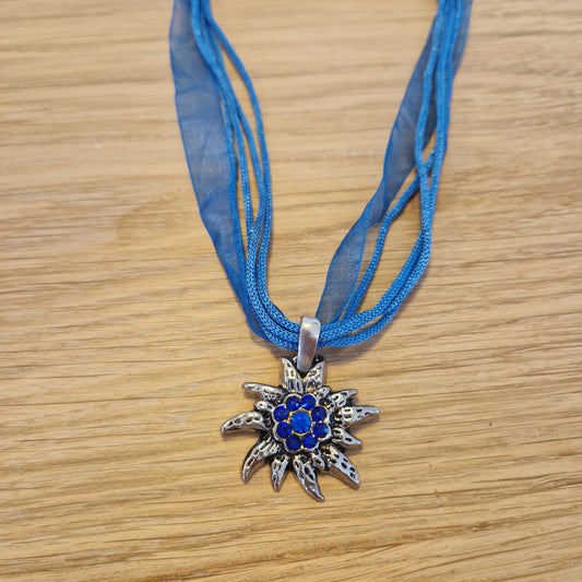 Edelweißkette Blau